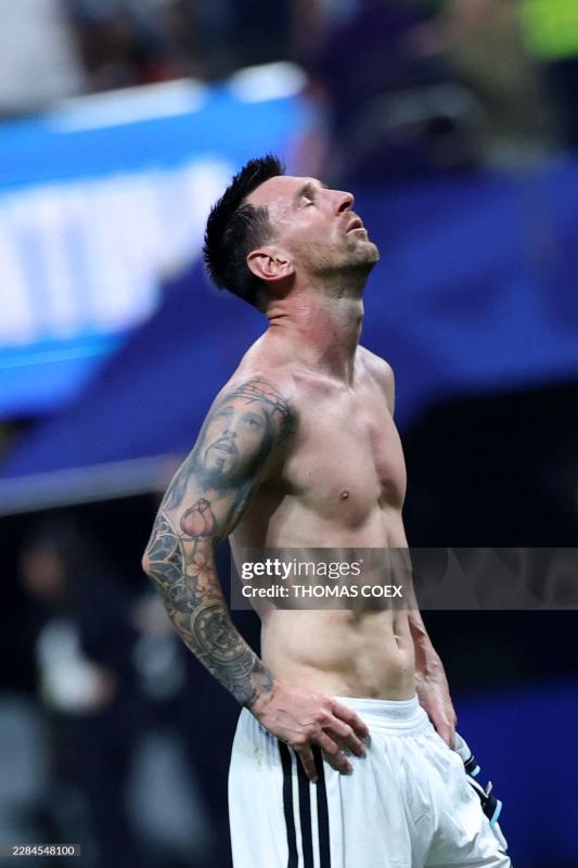 Messi kéo Argentina khỏi vực thẳm, nhưng ngoài ADN của nhà vô địch, đội bóng vẫn còn đầy rẫy vấn đề- Ảnh 2.