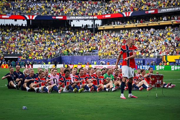 Na Uy khép lại mùa hè ở Bắc Mỹ: World Cup đẹp hơn vì có vũ điệu Viking chèo thuyền và cả "vựa muối" Haaland- Ảnh 6.