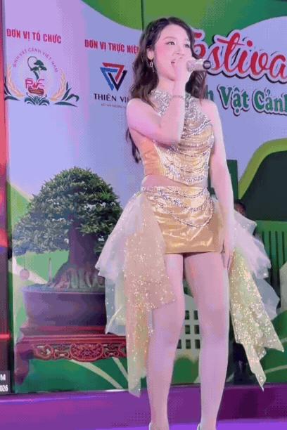 Sao nhí đẹp nhất Vbiz bị khán giả quay lưng chỉ vì 1 quyết định, cứ xuất hiện là netizen cầu xin “quay đầu đi”- Ảnh 5.