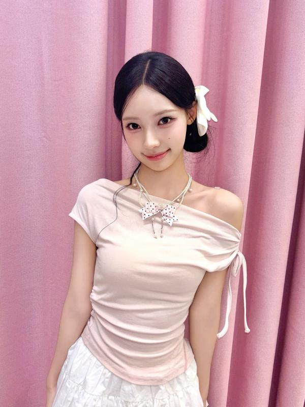 Nhóm nhạc vô danh là kỳ tích mới của showbiz: Nhạc lên Top 1 cả nước, danh tiếng thăng hạng chóng mặt - Ảnh 5.