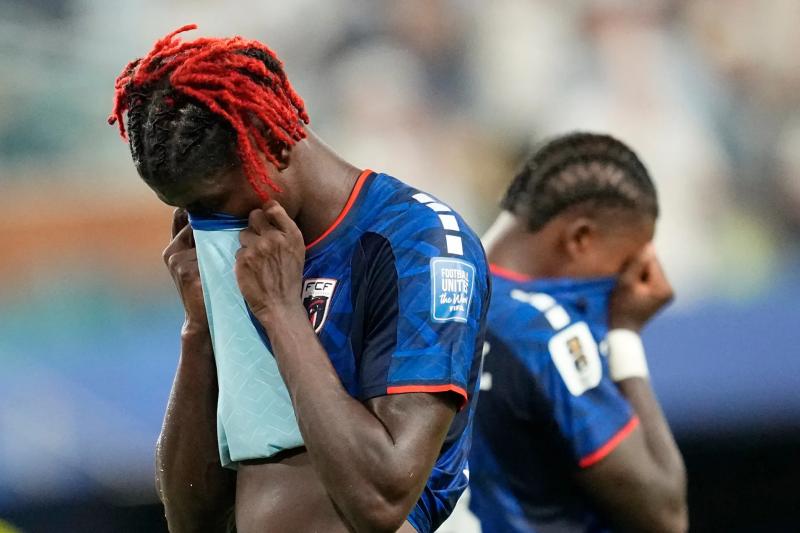 Nước mắt đã rơi nhưng Cape Verde ngẩng cao đầu rời World Cup 2026, họ đã khiến Messi và Argentina có 120 phút nghẹt thở - Ảnh 3.
