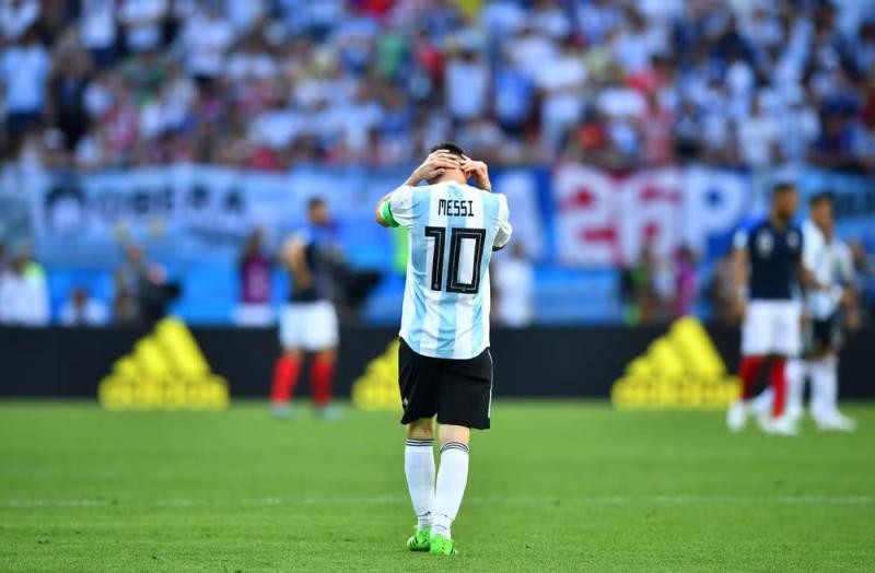 20 năm, 6 kỳ World Cup, từ thần đồng, kẻ thất bại rồi trở thành huyền thoại: Hành trình vĩ đại của Messi trước trận chung kết cuối cùng- Ảnh 4.