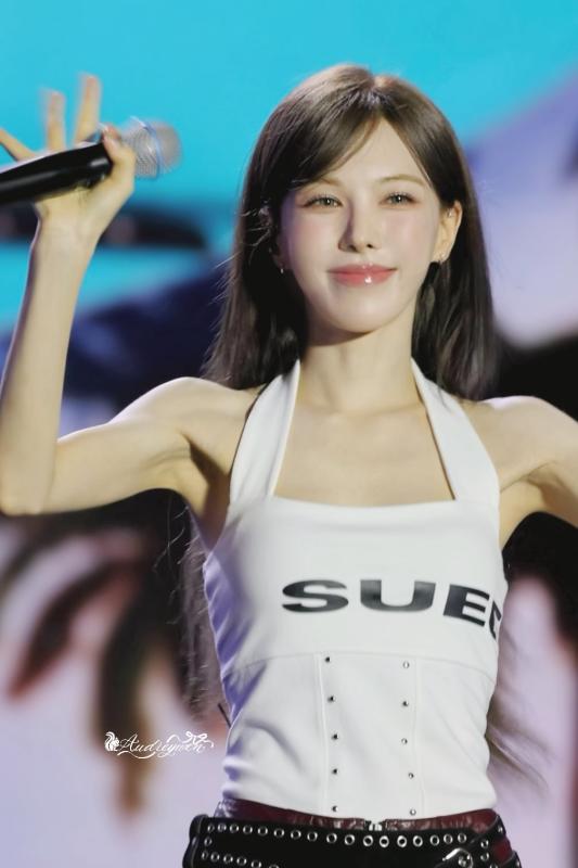 Mỹ nhân "học bá" bậc nhất showbiz gầy guộc bất thường, nhan sắc thay đổi không nhận ra- Ảnh 5.