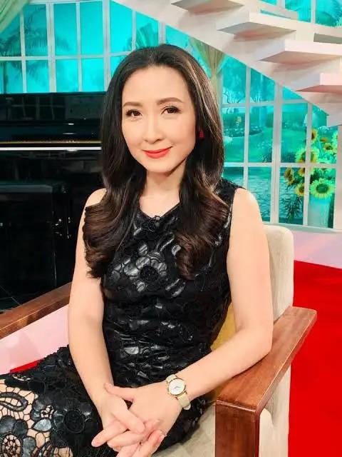 Mỹ nhân Việt duy nhất không được lên sóng vì quá đẹp: Visual giống cả showbiz châu Á, bảo sao là Hoa hậu không ngai- Ảnh 8.