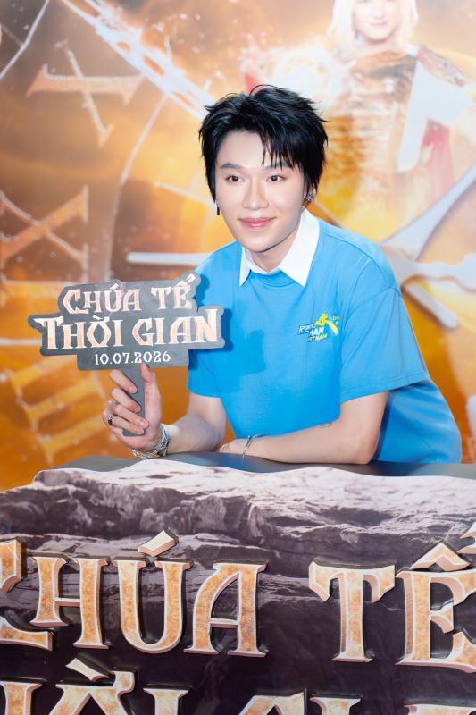 Thảm đỏ hot tối nay: Lan Ngọc chiếm spotlight trong ngày Trấn Thành vắng mặt, Võ Điền Gia Huy chịu thua trước mỹ nam này- Ảnh 8.