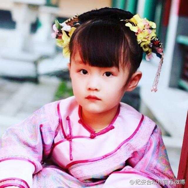 “Con gái Triệu Vy” dậy thì ngoạn mục sau 13 năm, đẹp đến mức bị cả nước cấm dao kéo- Ảnh 5.