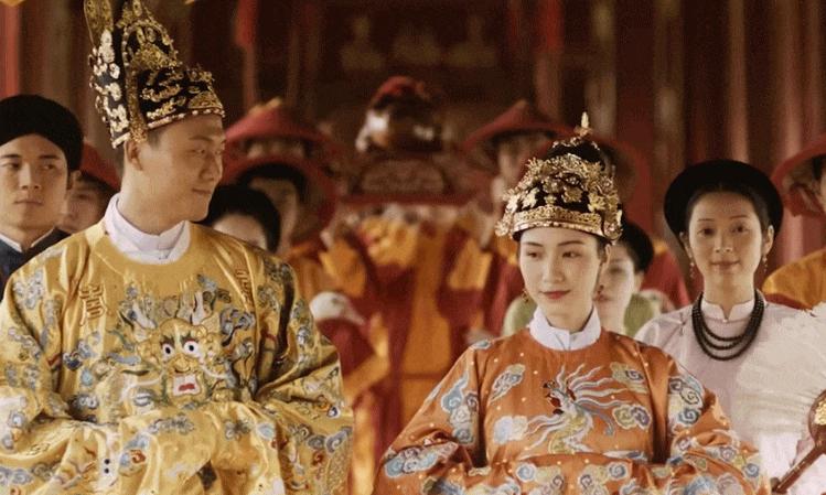 3 mỹ nhân từng đóng vai Nam Phương Hoàng hậu: Người được khen thần thái, người thu hút với hàng trăm triệu lượt xem- Ảnh 7.