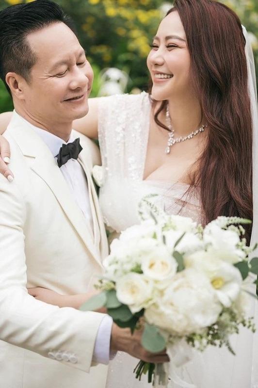 Mỹ nhân quê Cà Mau được đại gia 64 tuổi giàu nức vách hỏi cưới, viết di chúc giao lại toàn bộ gia sản trăm tỷ- Ảnh 1.