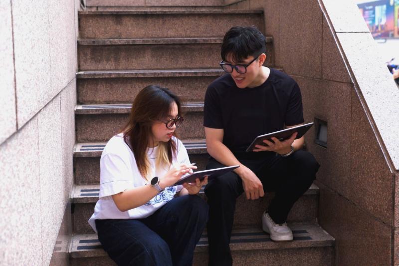 Khi thiết bị học tập trở thành bạn đồng hành trên giảng đường - Ảnh 2.