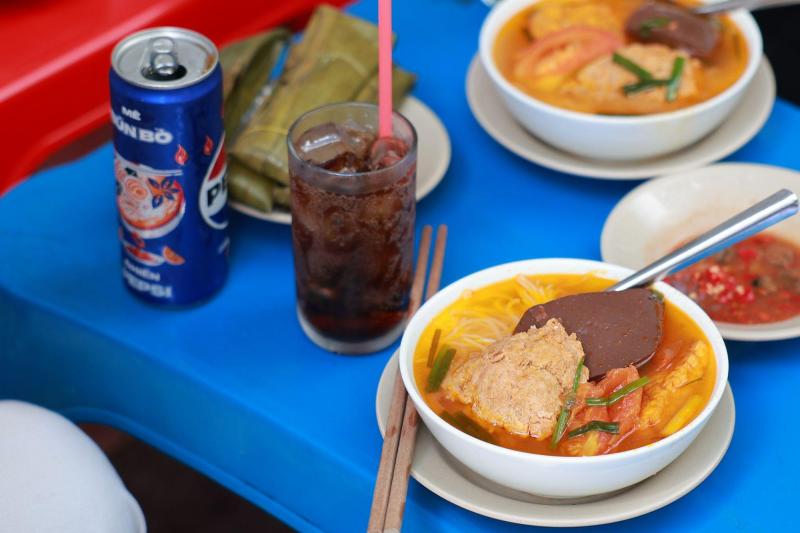 Ẩm thực trên đường đua số và cầu nối di sản - Ảnh 1.