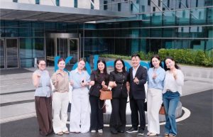 LOMERE Việt Nam cùng đối tác thăm hai nhà máy mỹ phẩm Hàn Quốc