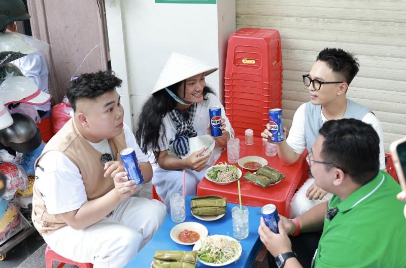 Ẩm thực trên đường đua số và cầu nối di sản - Ảnh 3.