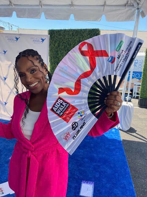 FabulousMe nhìn lại hành trình thiết kế quạt cho AIDS Walk San Francisco - Ảnh 3.