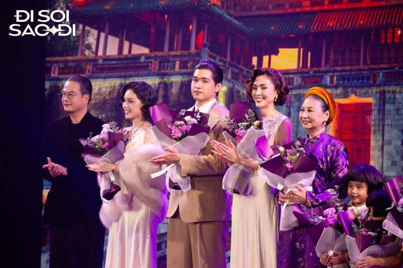 Lần đầu có mỹ nam Vbiz tăng cân quá đà lại được khen nức nở: Khí chất hoàng tộc trời sinh, càng phát tướng càng đẹp- Ảnh 8.