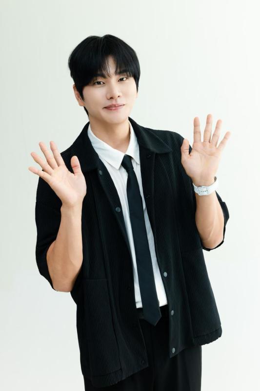 Lee Yi Kyung: Nếu anh Trấn Thành ngỏ lời mời hợp tác, tôi sẽ nhận lời vô điều kiện- Ảnh 10.