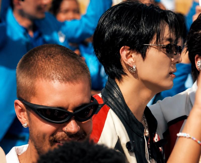 BTS - Justin Bieber chen chúc trên sân khấu World Cup, Jung Kook kiến tạo khung hình mê người thỏa lòng fanboy- Ảnh 7.