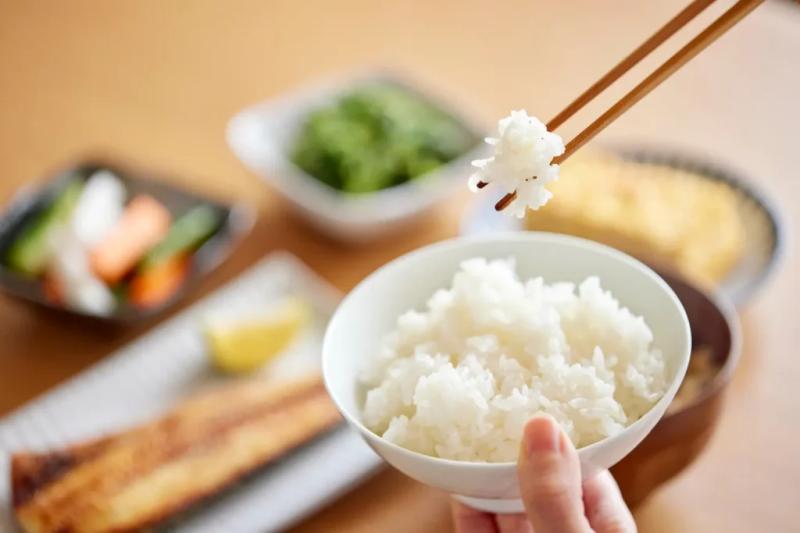 Giảm cân, giảm mỡ máu chưa chắc cần thực phẩm đắt tiền: Bí quyết có thể nằm ở món ăn nhiều người bỏ qua - Ảnh 2.