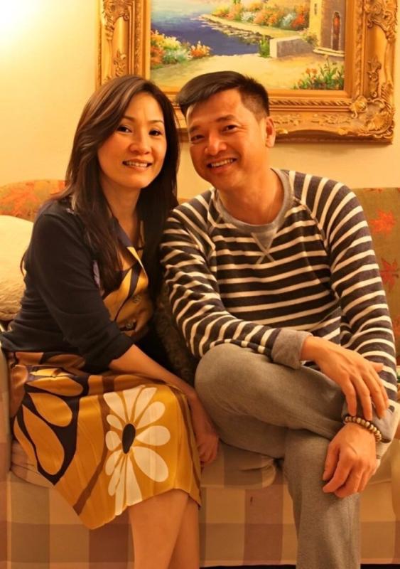 Nghệ sĩ lấy vợ kém 37 tuổi: Làm bố ở tuổi 67, mê dưỡng da chẳng kém sao nữ- Ảnh 2.