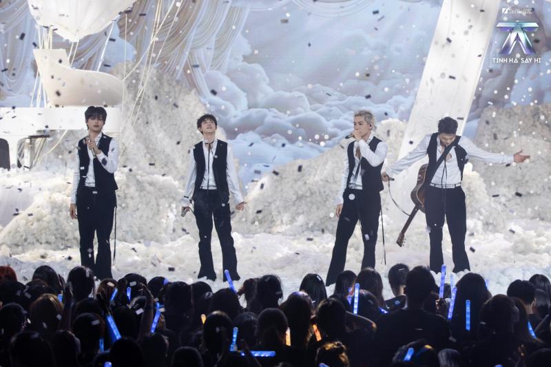 Tinh Hà Say Hi vững phong độ, nhạc hay sân khấu đẹp khác gì show hàng tuần Kpop- Ảnh 5.