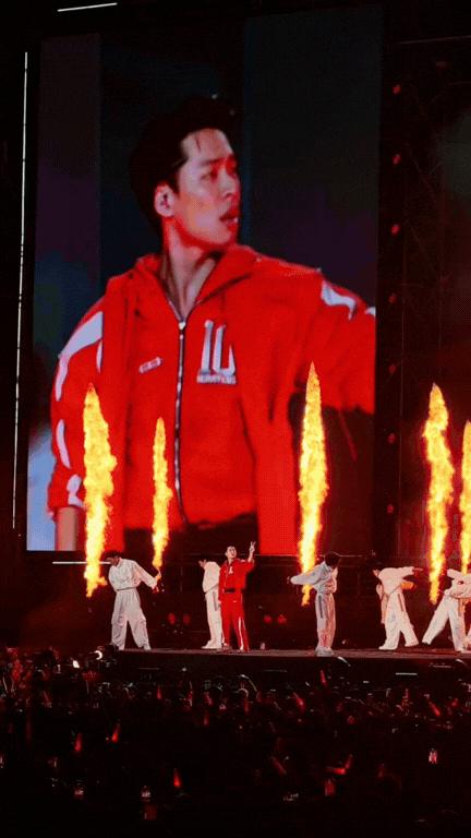 Dàn sao Việt fan Messi bùng nổ trước Chung kết World Cup: HURRYKNG mặc áo số 10 đi diễn, Bùi Công Nam công khai tỏ tình - Ảnh 2.