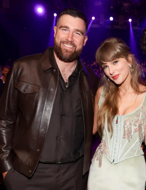 Chùm ảnh độc quyền thực phẩm được chuyển vào lễ đường cưới Taylor Swift, cô dâu chú rể đãi khách ăn gì?- Ảnh 7.