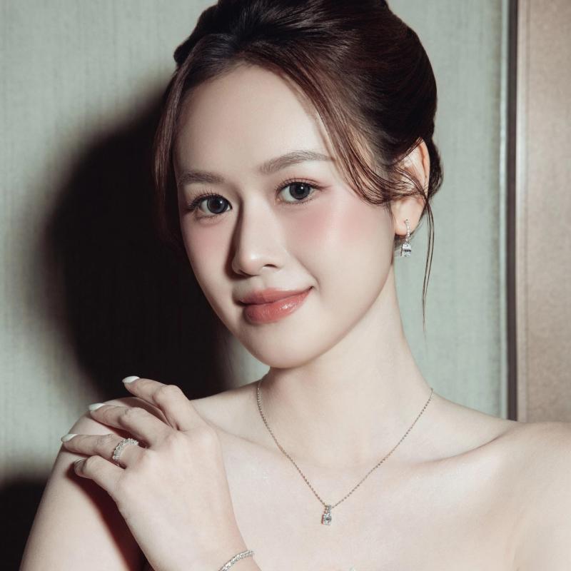 Nữ diễn viên bị Trấn Thành chê như “ma cây gầy trơ xương”: Giờ là cực phẩm visual, body nét căng không tì vết- Ảnh 1.