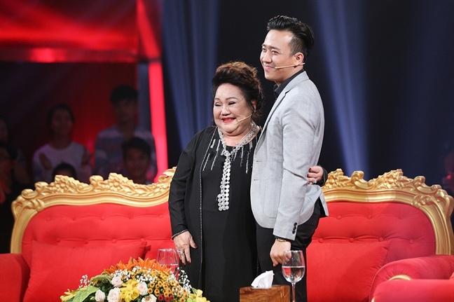 Nữ diễn viên duy nhất được Trấn Thành gọi là "báu vật Việt Nam", diễn hay đến nỗi khán giả xếp hàng tặng tiền- Ảnh 2.