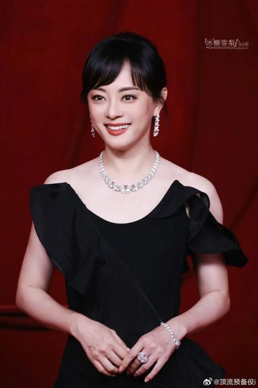 Nữ hoàng rating duy nhất giữ kỷ lục của 4 nhà đài: Visual diễn xuất đều bén, nốt ruồi cũng làm cả nước xôn xao- Ảnh 1.