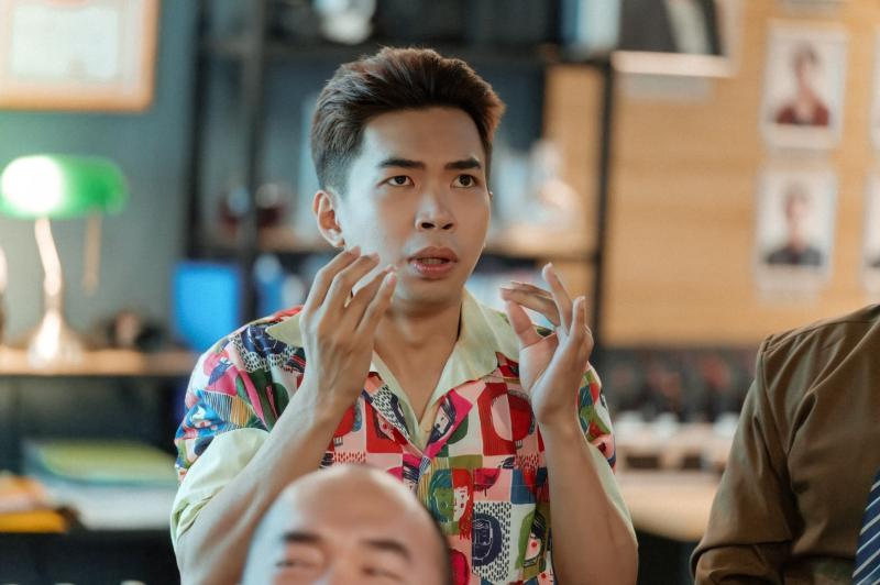 Việt Nam remake phim Trung Quốc 12.000 tỷ chấn động MXH: Cười quặn ruột vì nam chính, ngồi im một chỗ cũng thấy hài- Ảnh 4.