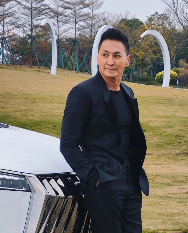 Đây là gương mặt chứng minh đàn ông cũng là phái đẹp: Ngũ quan hài hòa tuyệt đối, nhìn 100 lần vẫn bị hớp hồn- Ảnh 9.