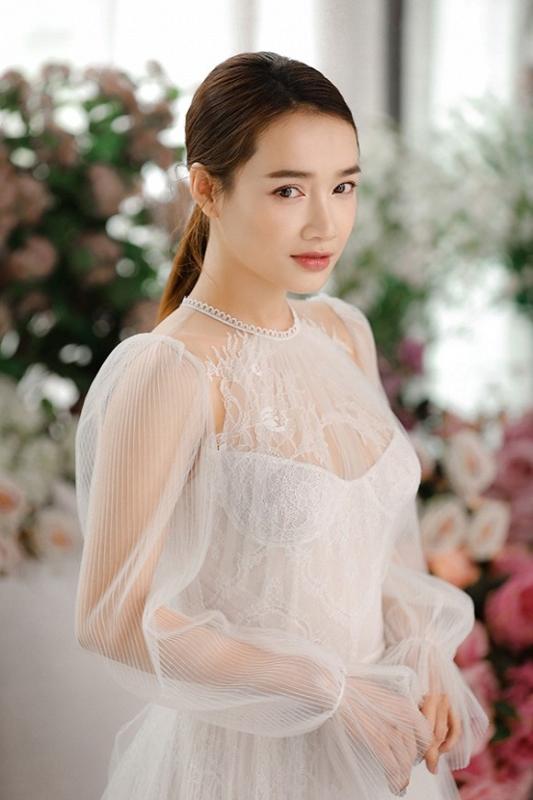 Ngàn người đang tung hô mỹ nhân Việt càng đẻ càng đẹp: Cân nặng tăng 1 nhan sắc tăng 10, đúng là báu vật showbiz- Ảnh 7.