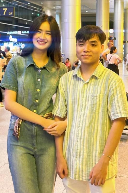 Mỹ nhân Bình Định làm chuyện không tưởng: Vừa đăng quang đã công khai bạn trai, sang Úc khi đang trong nhiệm kỳ- Ảnh 5.