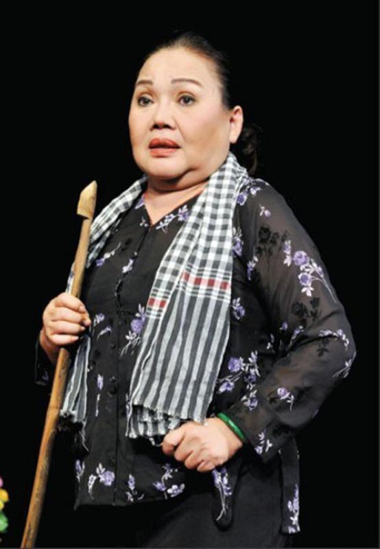 Nữ diễn viên duy nhất được Trấn Thành gọi là "báu vật Việt Nam", diễn hay đến nỗi khán giả xếp hàng tặng tiền- Ảnh 8.