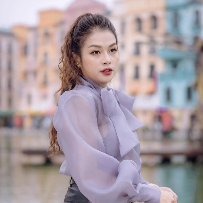 Mỹ nhân ghê gớm nhất Hoa Cỏ May sau 25 năm: Nhan sắc thăng hạng sau biến cố, đẹp hơn thời mới vào nghề- Ảnh 10.