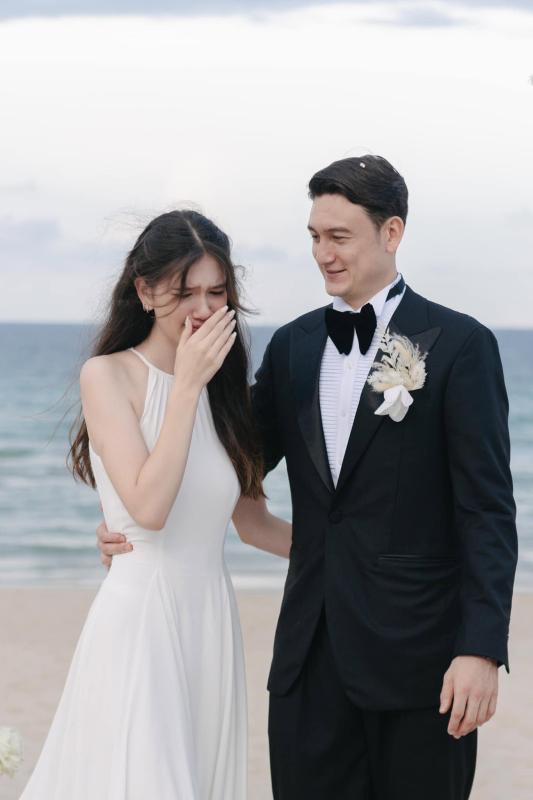 Chân dài 2k7 lai Việt - Nga gây sốt vì xinh như búp bê, là em gái thủ môn nổi tiếng, cao vượt Văn Toàn, bẽn lẽn cạnh Hoàng Đức- Ảnh 8.