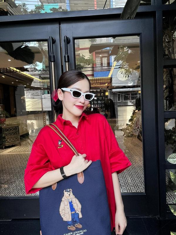 Mỹ nhân người miền Tây là tiểu thư nhưng gia đình phá sản, được chàng trai kém 4 tuổi mang 20 cây vàng hỏi cưới - Ảnh 2.