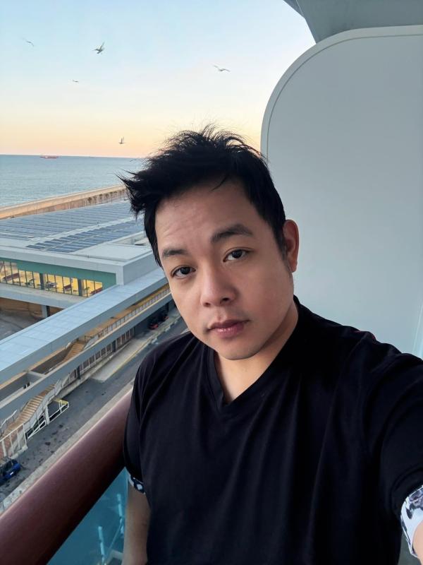 Quang Lê: "Qua đám tang của mẹ, tôi mới đo được lòng dạ của một số người tưởng là thân lắm"- Ảnh 2.