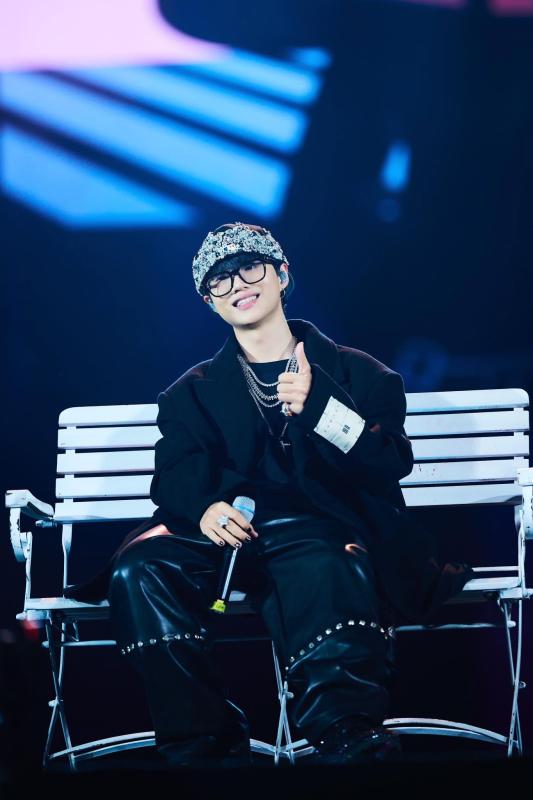 Cú bắt tay với ông lớn fandom đứng sau G-DRAGON, BIGBANG thay đổi văn hoá thần tượng nghệ sĩ Việt- Ảnh 5.