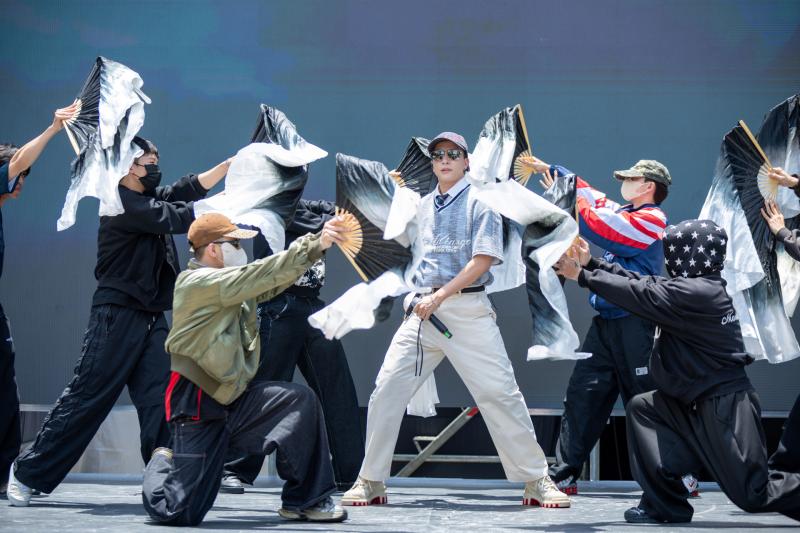 Fandom Yêu Nước cực hot: Sơn.K, Hoàng Tôn, S.T Sơn Thạch cùng loạt sao đổ bộ, sẵn sàng "quẩy tung nóc" WeYoung Stage- Ảnh 6.