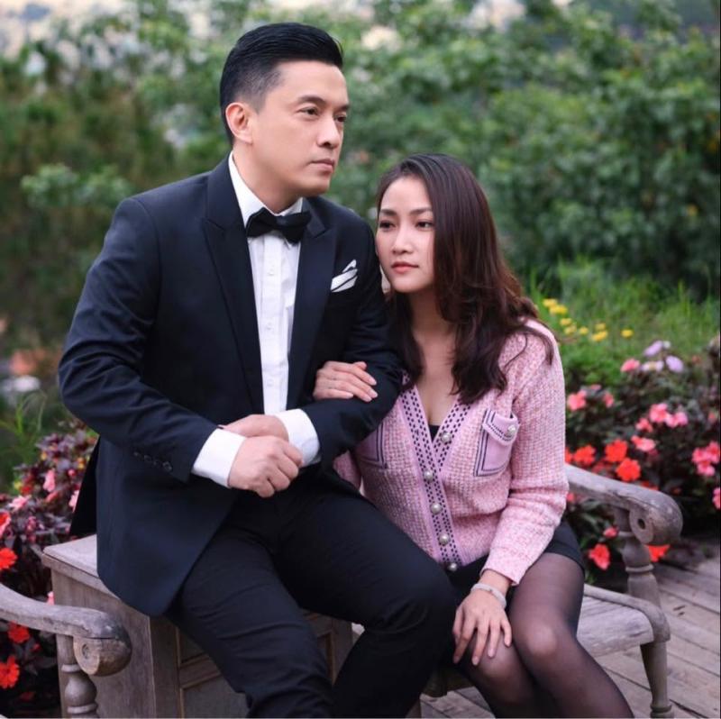 Hồi bé được thần tượng bế trên tay, lớn lên cô gái được chính idol mang Rolls-Royce 35 tỷ rước về làm vợ- Ảnh 6.