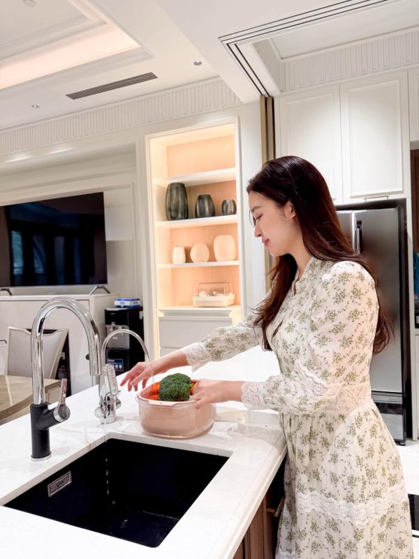 Căn nhà ở quê của Đỗ Mỹ Linh - Ảnh 6.