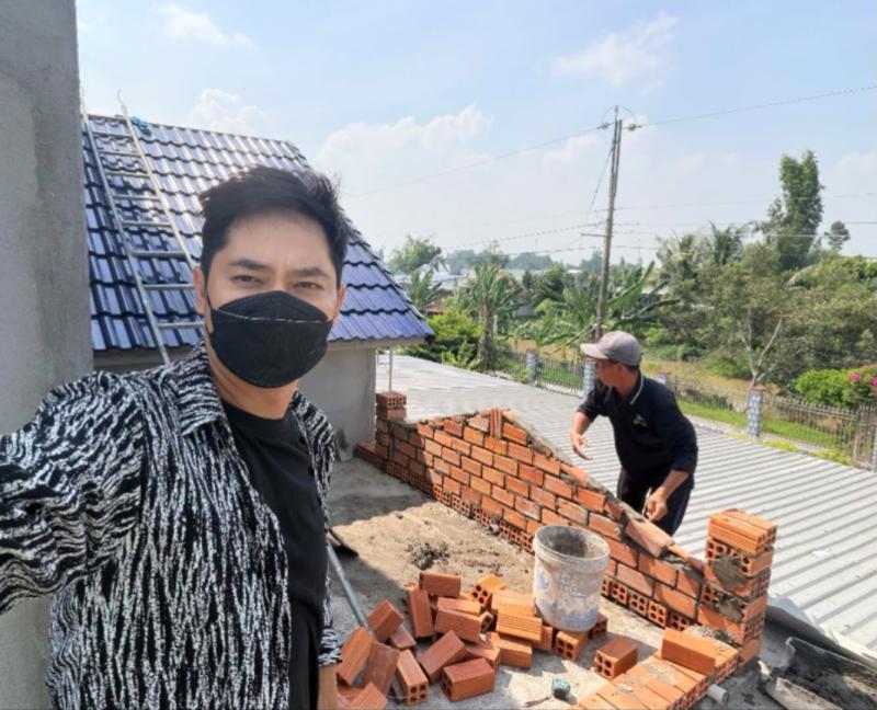 Nam diễn viên 41 tuổi xây căn nhà 300m2 ở quê báo hiếu ba mẹ- Ảnh 2.