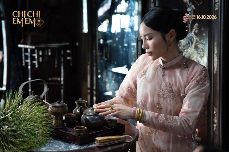 Đã tìm ra mỹ nhân cổ trang Việt sang chảnh vô đối, đến Trấn Thành cũng phải khen “cô ấy không thể đóng vai nghèo”- Ảnh 1.