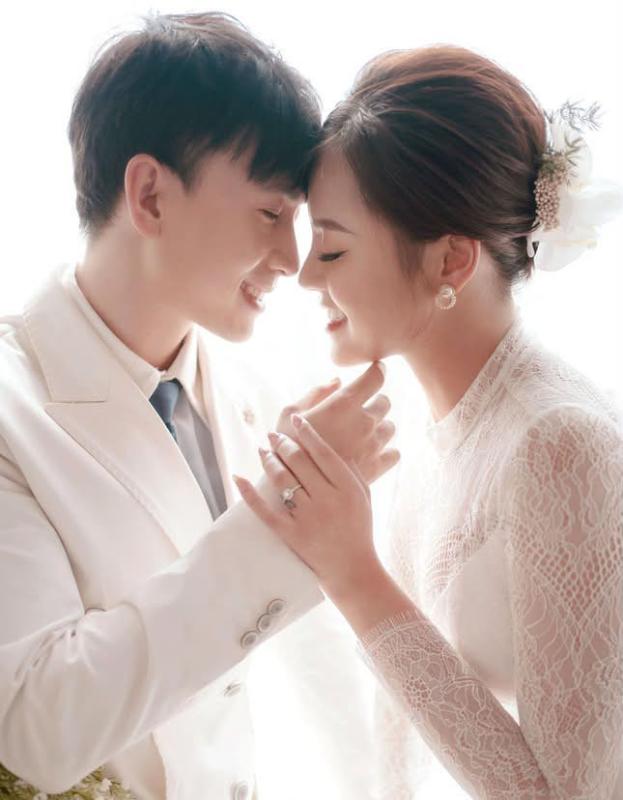 Ảnh cưới đẹp chấn động của Thu Quỳnh, chú rể gây sốt vì quá đẹp trai- Ảnh 4.