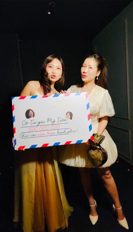 Phong bì 500 triệu mừng đám cưới Phương Mỹ Chi- Ảnh 6.