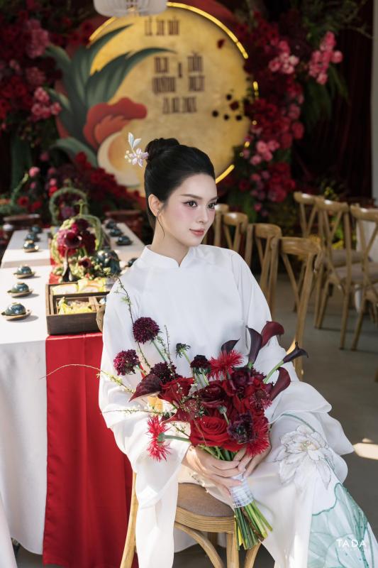 Mỹ nhân làm dâu miền Tây: Đám cưới không sính lễ, sống trong biệt phủ, kiếm gần trăm triệu mỗi ngày- Ảnh 1.