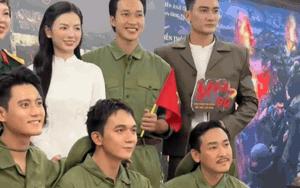 Nam diễn viên khổ nhất Vbiz là đây: Muốn đẹp nhưng không ai cho phép, 6 múi cũng bị ép thành màn hình phẳng- Ảnh 9.