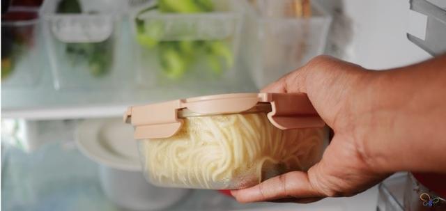 Cơm, mì, thức ăn thừa để qua đêm: Đừng nghĩ hâm nóng là an toàn, ghi nhớ 5 nguyên tắc để tránh vi khuẩn Cactus Bacillus, ngừa ngộ độc- Ảnh 2.