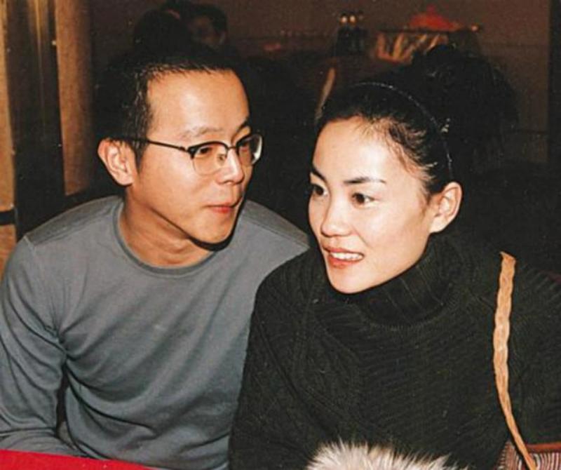 Mỹ nhân đẹp đến mức "được nắm tay là có cả thiên hạ": Kiêu kỳ như tuyết trắng, cả đời luôn có người tình si- Ảnh 6.