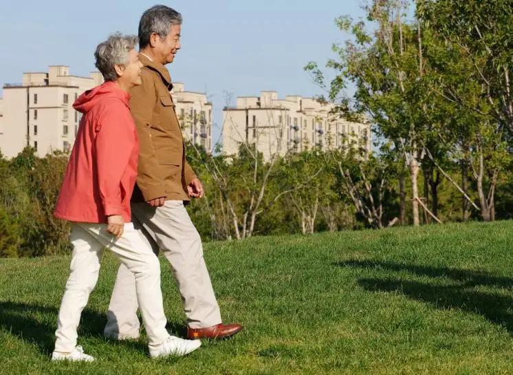 Không phải đi bộ: Đây mới là bài tập giúp ổn định đường huyết mà nhiều người trên 40 tuổi đang bỏ qua- Ảnh 1.